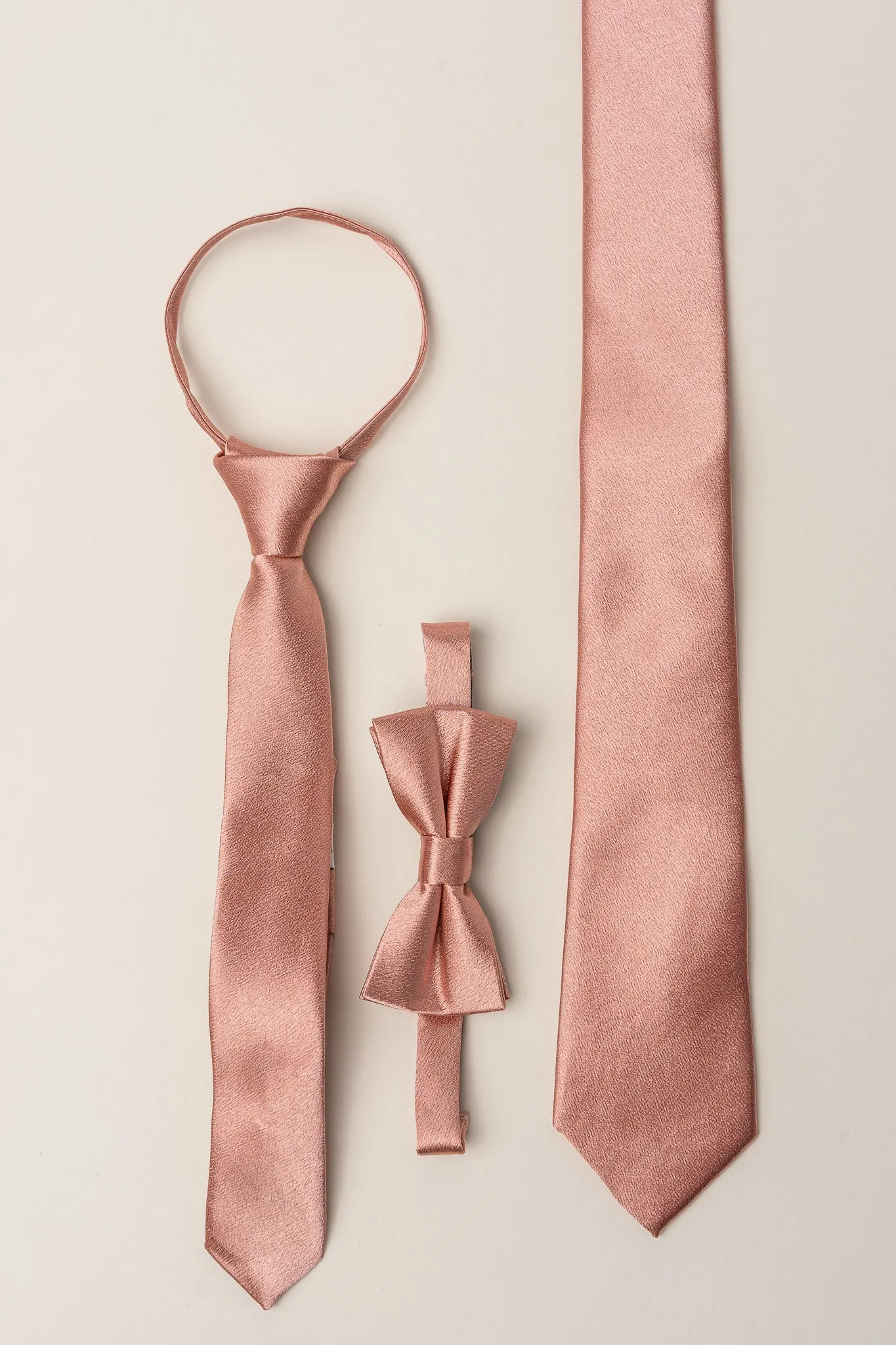 Boys Max Tie in Apricot Crush