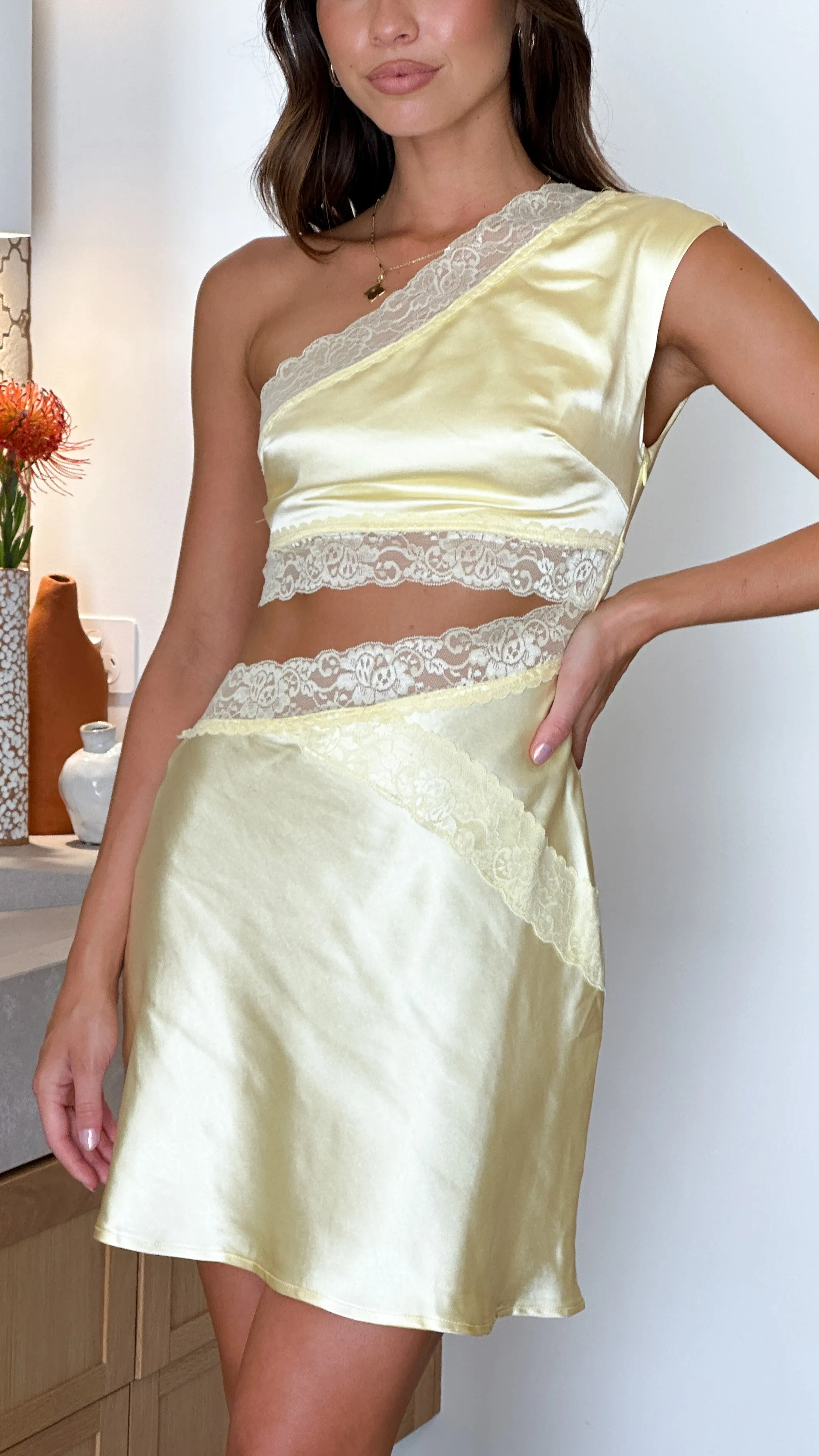 Emily One Shoulder Mini Dress - Yellow/Yellow Lace