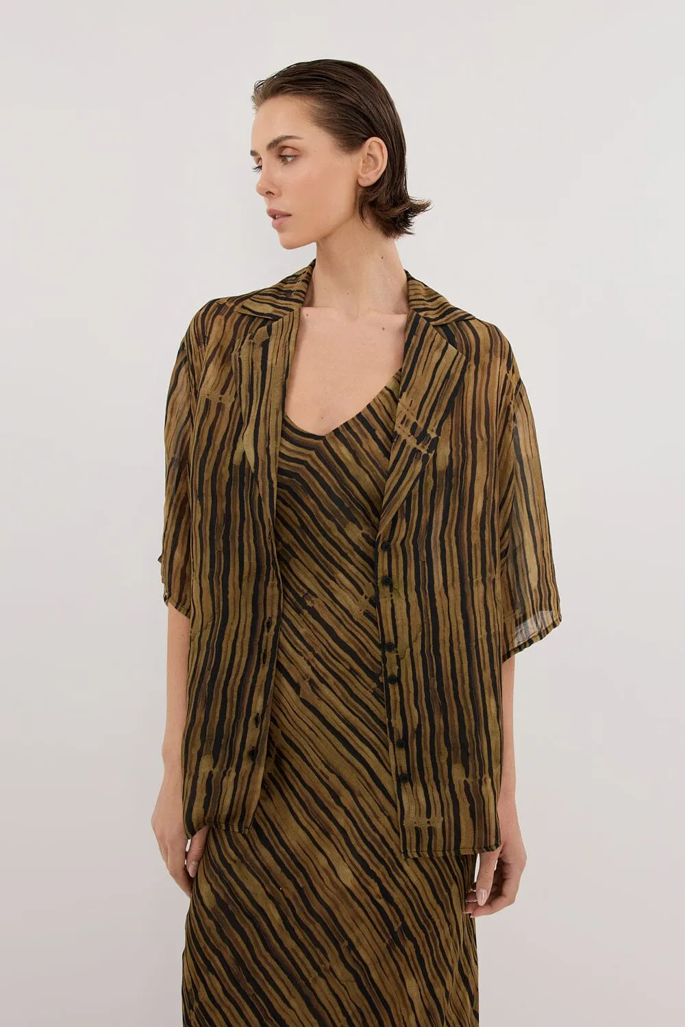 FLEUR DARK CHOCOLATE SHIRT