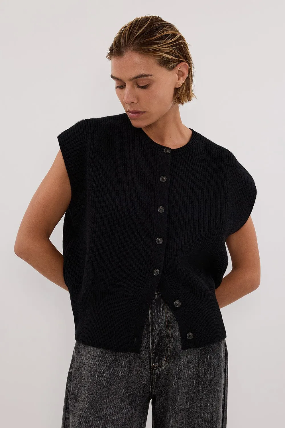 KATE BLACK KNIT VEST