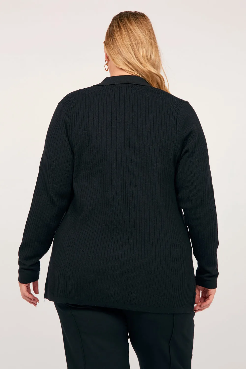 Knitted Cardigan in Black