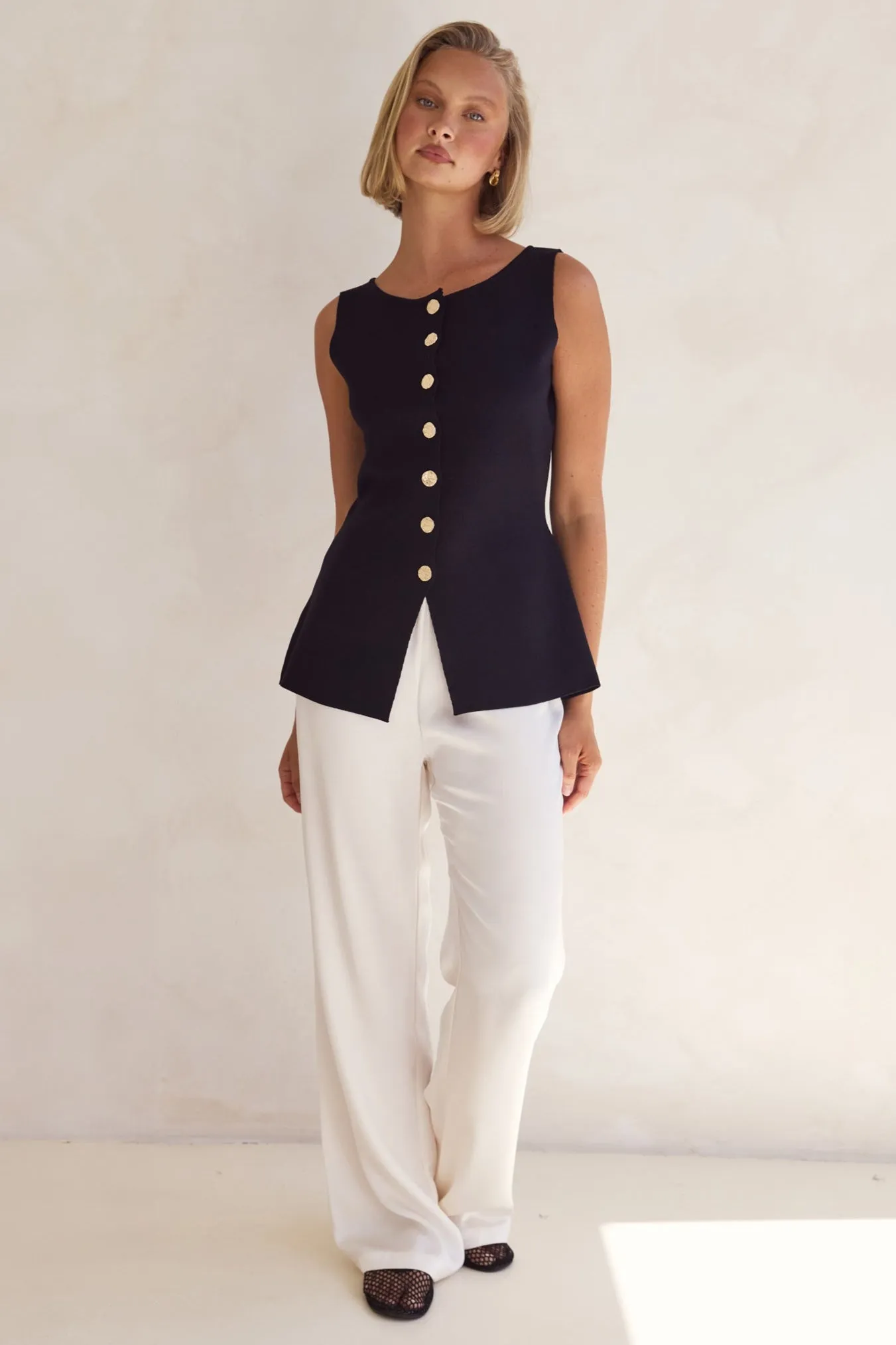 Lola Knit Vest (Black)