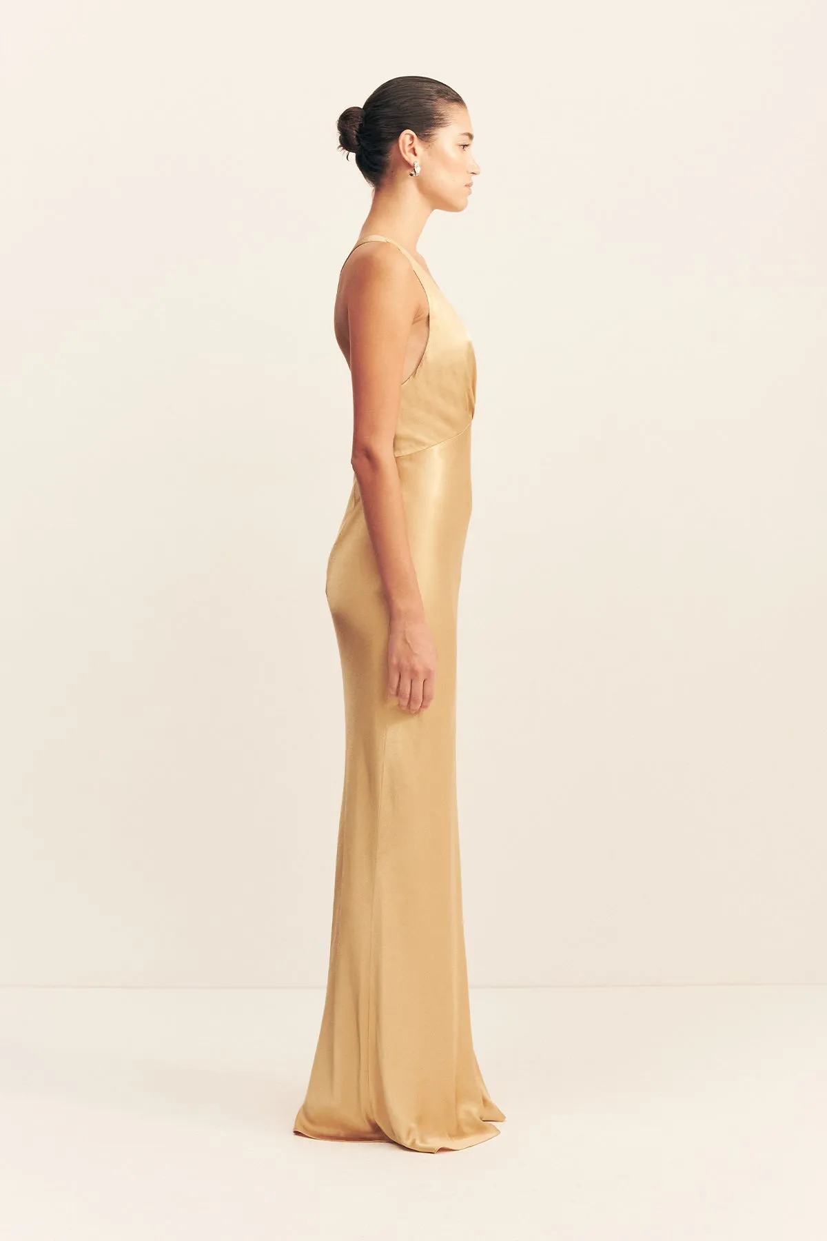 OLIVIERA PLUNGED CROSS BACK MAXI DRESS - TAFFY