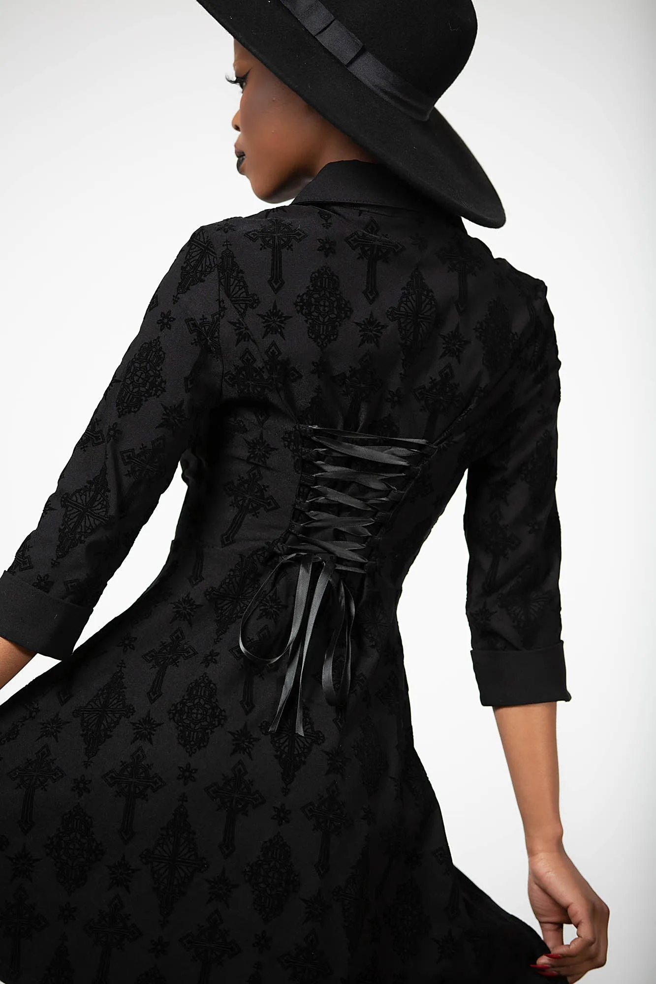 Vanda Flocked Collar Dress - Resurrect